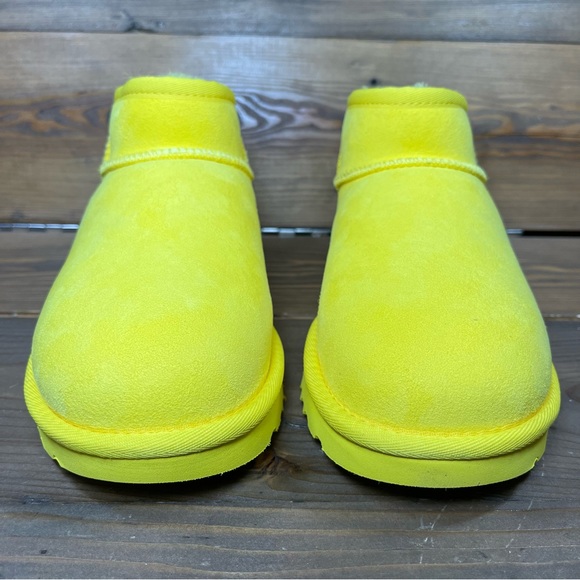 Ugg Australia Suede Ultra Mini Boots - Picture 4 of 10